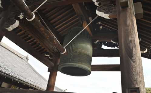 お盆・平和の梵鐘のイメージ